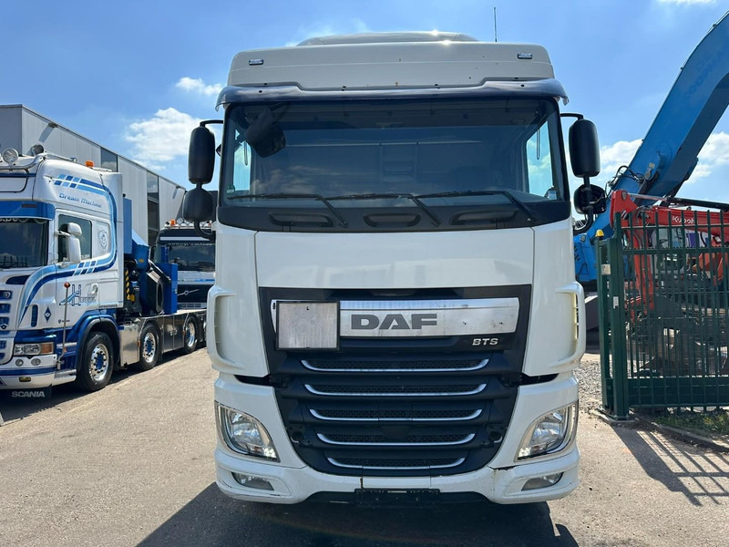 DAF XF 460 RETARDER + PTO HYDR - MX 13L - 460HP - SPACECAB - A/C - FRIGO - SPOILERS - EURO 6 - BE TRUCK - Tahač: obrázek 2 DAF XF 460 RETARDER + PTO HYDR - MX 13L - 460HP - SPACECAB - A/C - FRIGO - SPOILERS - EURO 6 - BE TRUCK - Tahač: obrázek 2