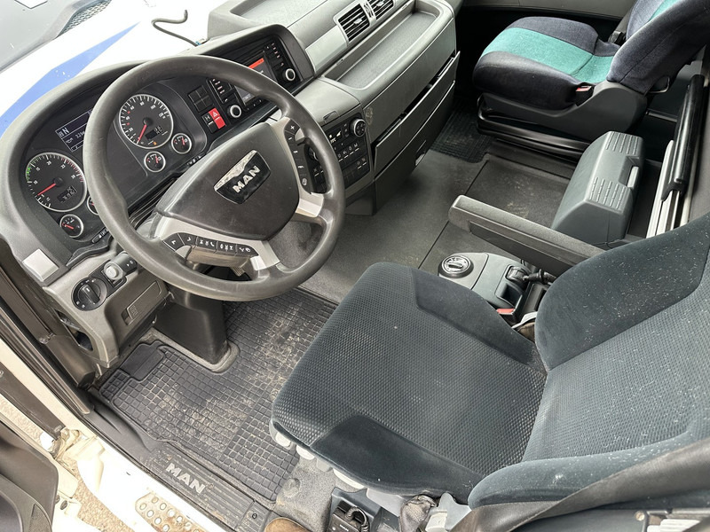 Tahač MAN TGX 18.440 chnr *EM* - RETARDER - PTO HYDR - FRIGO - SPOILERS - EURO 6 - CAMERA - AUTO -  BE TRUCK: obrázek 9