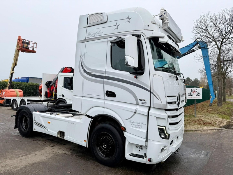 Mercedes-Benz ACTROS 1951L GIGASPACE - DOUBLE PTO - WALKING FLOOR / TIPPER - *146.000km* - LIKE NEW !!! - FULL SPOILERS + SIDESKIRTS - BE TRUCK - Tahač: obrázek 1 Mercedes-Benz ACTROS 1951L GIGASPACE - DOUBLE PTO - WALKING FLOOR / TIPPER - *146.000km* - LIKE NEW !!! - FULL SPOILERS + SIDESKIRTS - BE TRUCK - Tahač: obrázek 1