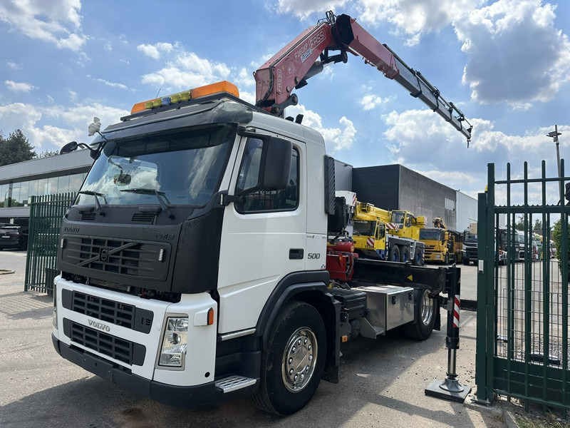 Volvo FM 400 TRACTOR + CRANE FASSI F260BXP.25 - 5x / RADIO - EURO 4 - I SHIFT - A/C - BE TRUCK - Tahač: obrázek 4 Volvo FM 400 TRACTOR + CRANE FASSI F260BXP.25 - 5x / RADIO - EURO 4 - I SHIFT - A/C - BE TRUCK - Tahač: obrázek 4