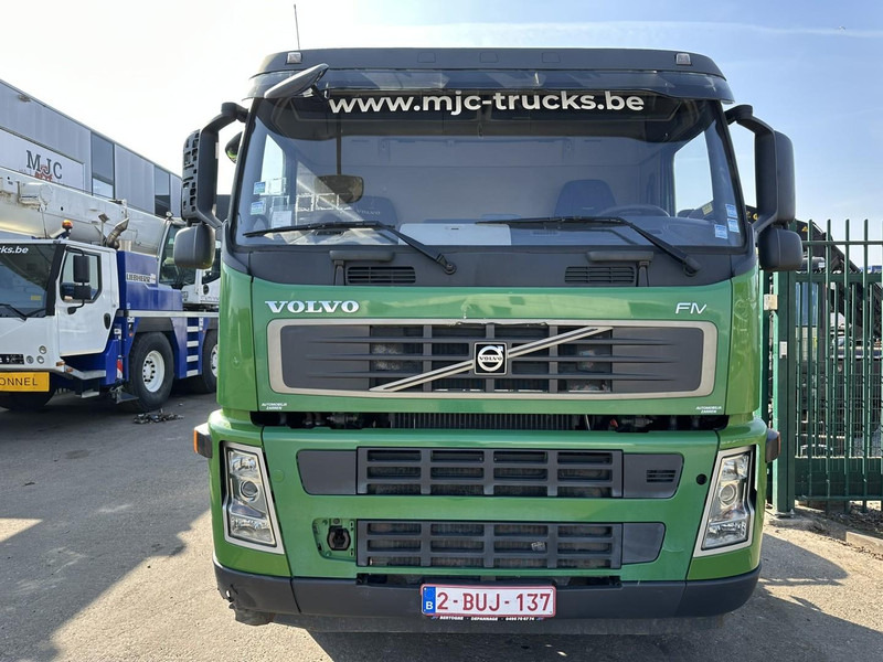 Volvo FM 340 8x2 CHASSIS (7m35) - LIFT+STEERING AXLE - MANUAL GEARBOX - EURO 3 - TÜV 05/2025 - BE TRUCK - Podvozek s kabinou: obrázek 3 Volvo FM 340 8x2 CHASSIS (7m35) - LIFT+STEERING AXLE - MANUAL GEARBOX - EURO 3 - TÜV 05/2025 - BE TRUCK - Podvozek s kabinou: obrázek 3