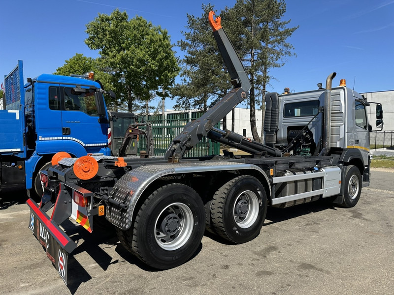 Volvo FM 420 6x4 AJK HOOKLIFT / HAAK 20T - 5760mm - WB 3m90 - *266.000km* - HUB REDUCTION / STEEL SUSPENSION - EURO 6 - BE TRUCK - Hákový nosič kontejnerů: obrázek 5 Volvo FM 420 6x4 AJK HOOKLIFT / HAAK 20T - 5760mm - WB 3m90 - *266.000km* - HUB REDUCTION / STEEL SUSPENSION - EURO 6 - BE TRUCK - Hákový nosič kontejnerů: obrázek 5