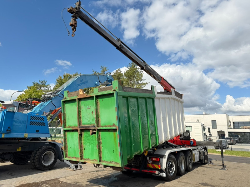 Volvo FM 420 8x2 HOOKLIFT + CRANE PALFINGER PK19.001 SLD B - *294.000km* - EURO 6 - LIFT + STEERING AXLE - I SHIFT - BE TRUCK - Hákový nosič kontejnerů, Auto s hydraulickou rukou: obrázek 5 Volvo FM 420 8x2 HOOKLIFT + CRANE PALFINGER PK19.001 SLD B - *294.000km* - EURO 6 - LIFT + STEERING AXLE - I SHIFT - BE TRUCK - Hákový nosič kontejnerů, Auto s hydraulickou rukou: obrázek 5