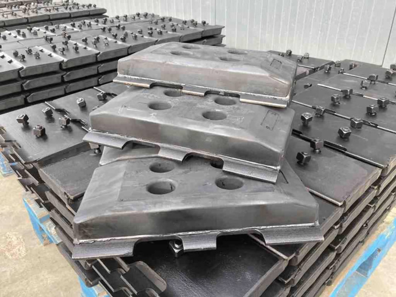 ABG Rubber Asphalt Pads - Rám/ Šasi pro Stavební technika: obrázek 1 ABG Rubber Asphalt Pads - Rám/ Šasi pro Stavební technika: obrázek 1