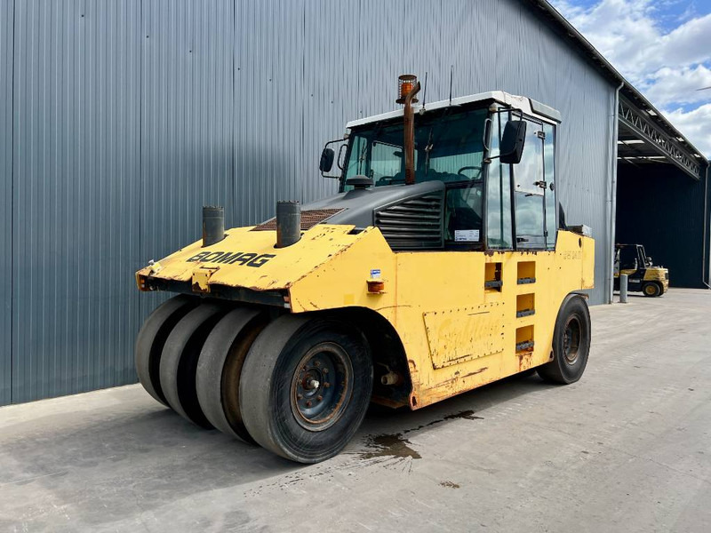 Bomag BW24R - Pneumatikový válec: obrázek 1 Bomag BW24R - Pneumatikový válec: obrázek 1
