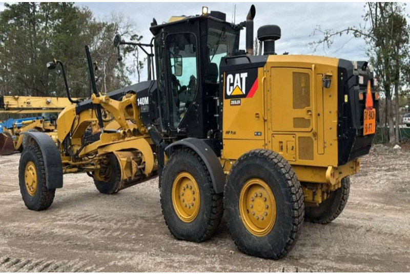 Cat 140M2 AWD - Grejdr: obrázek 1 Cat 140M2 AWD - Grejdr: obrázek 1