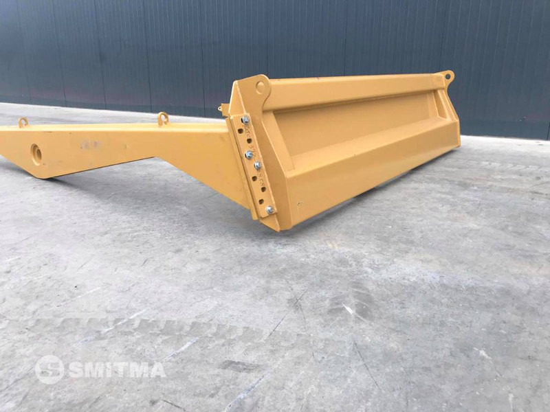 Cat 725C - Zvedací plošina pro Stavební technika: obrázek 2 Cat 725C - Zvedací plošina pro Stavební technika: obrázek 2