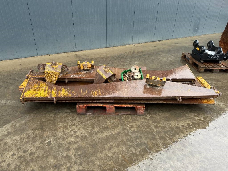 Cat 730 - Zvedací plošina pro Stavební technika: obrázek 2 Cat 730 - Zvedací plošina pro Stavební technika: obrázek 2