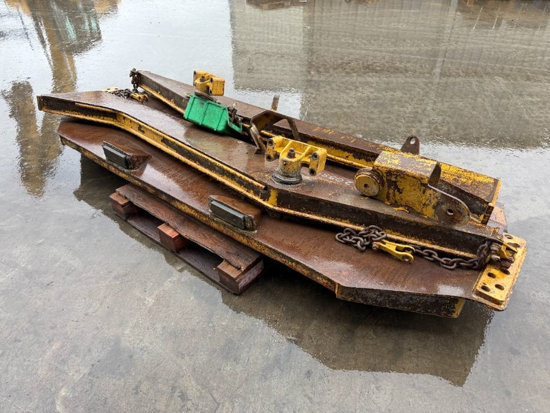 Cat 730 - Zvedací plošina pro Stavební technika: obrázek 4 Cat 730 - Zvedací plošina pro Stavební technika: obrázek 4