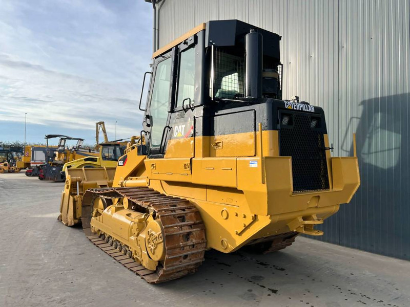 Cat 963C - Pásový nakladač: obrázek 2 Cat 963C - Pásový nakladač: obrázek 2