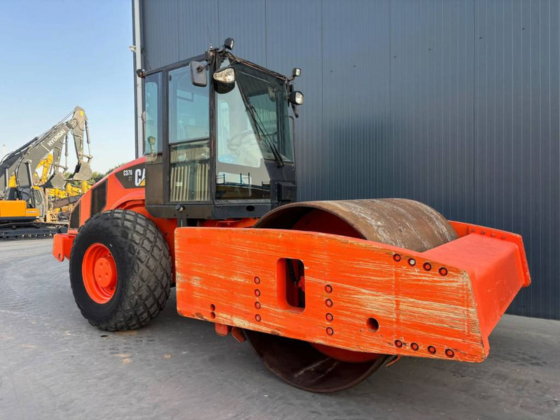 Cat CS76 XT - Válec: obrázek 3 Cat CS76 XT - Válec: obrázek 3