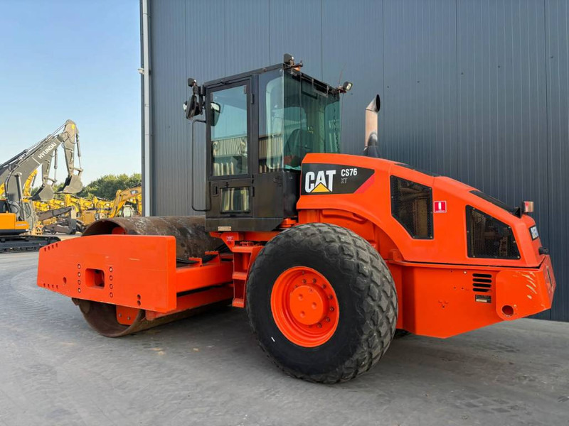 Cat CS76 XT - Válec: obrázek 2 Cat CS76 XT - Válec: obrázek 2