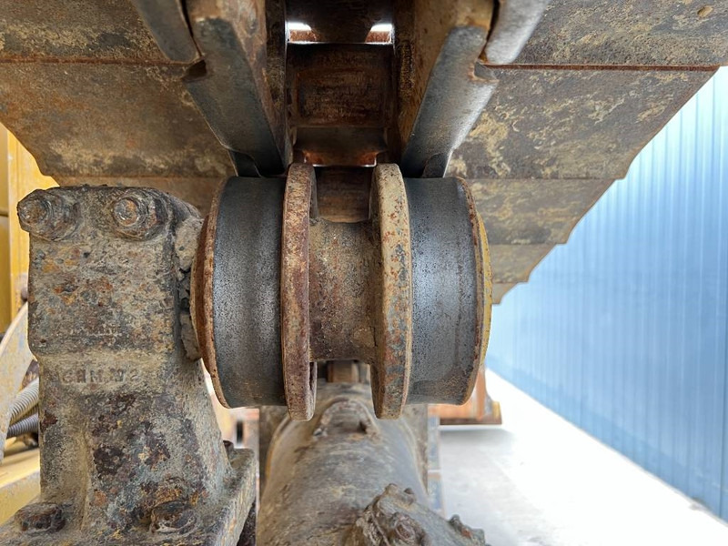 Buldozer Cat D6N LGP: obrázek 19