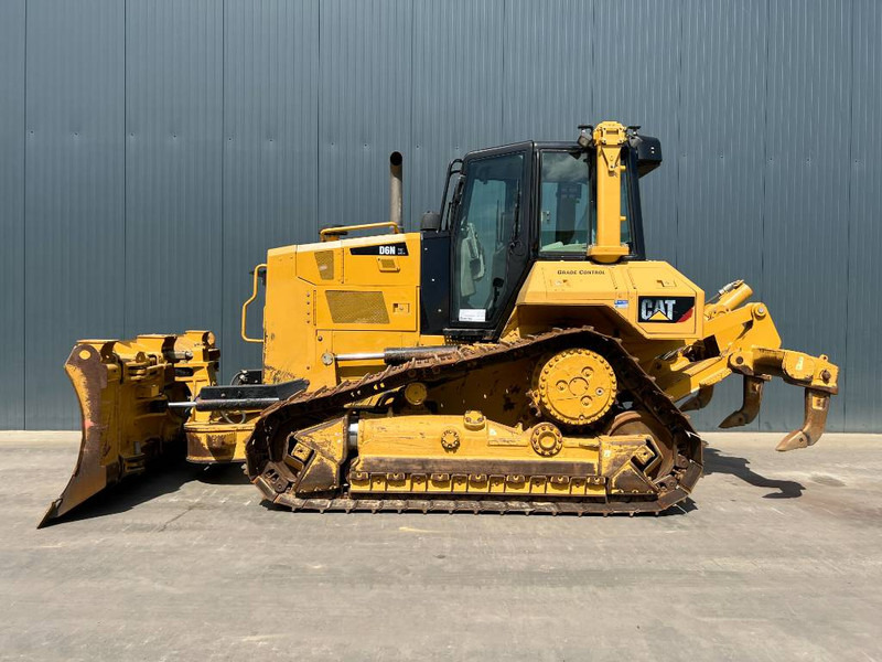 Cat D6N XL - FOLDABLE BLADE - Buldozer: obrázek 2 Cat D6N XL - FOLDABLE BLADE - Buldozer: obrázek 2