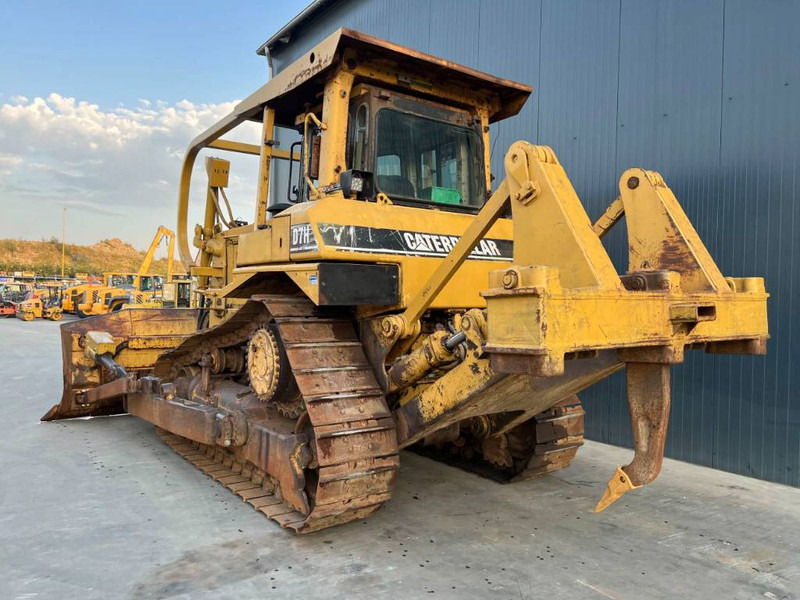 Cat D7H - Buldozer: obrázek 2 Cat D7H - Buldozer: obrázek 2