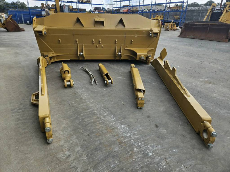 Cat D8R - Radlice pro Stavební technika: obrázek 5 Cat D8R - Radlice pro Stavební technika: obrázek 5