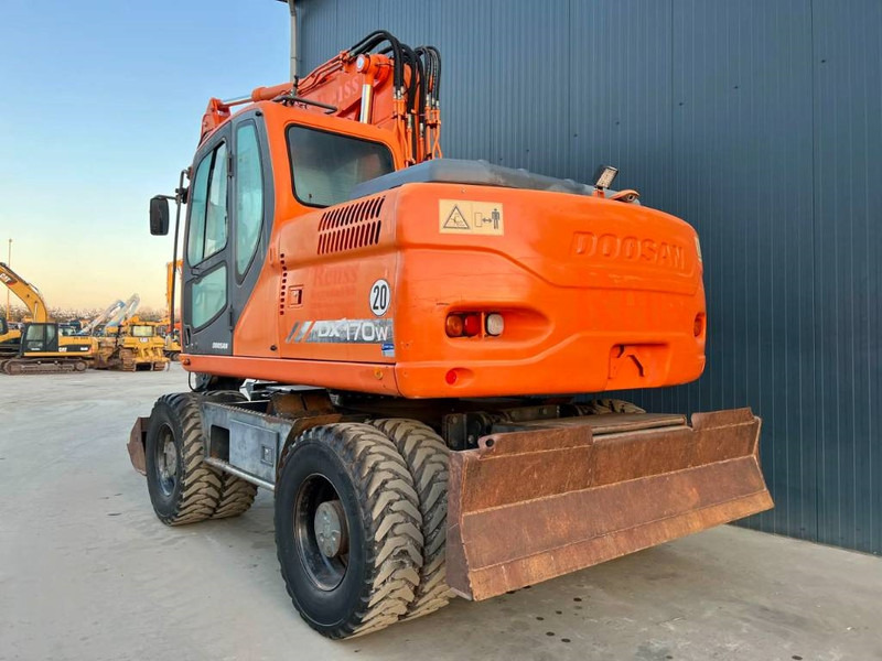 Doosan DX170W - Kolesové rýpadlo: obrázek 5 Doosan DX170W - Kolesové rýpadlo: obrázek 5