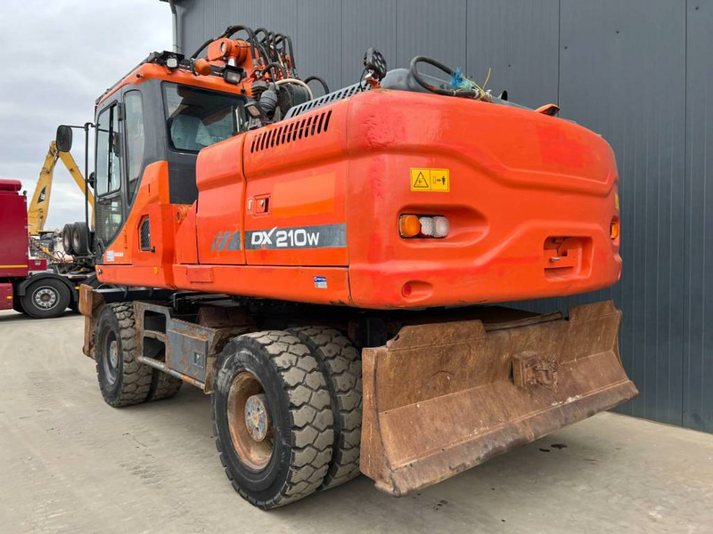 Doosan DX210W - Kolesové rýpadlo: obrázek 2 Doosan DX210W - Kolesové rýpadlo: obrázek 2