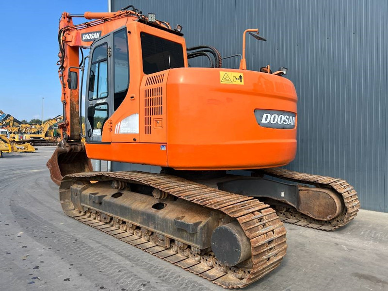 Doosan DX235LCR - Pásové rýpadlo: obrázek 3 Doosan DX235LCR - Pásové rýpadlo: obrázek 3