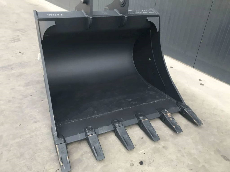 Komatsu PC210 - Lžíce pro Stavební technika: obrázek 4 Komatsu PC210 - Lžíce pro Stavební technika: obrázek 4