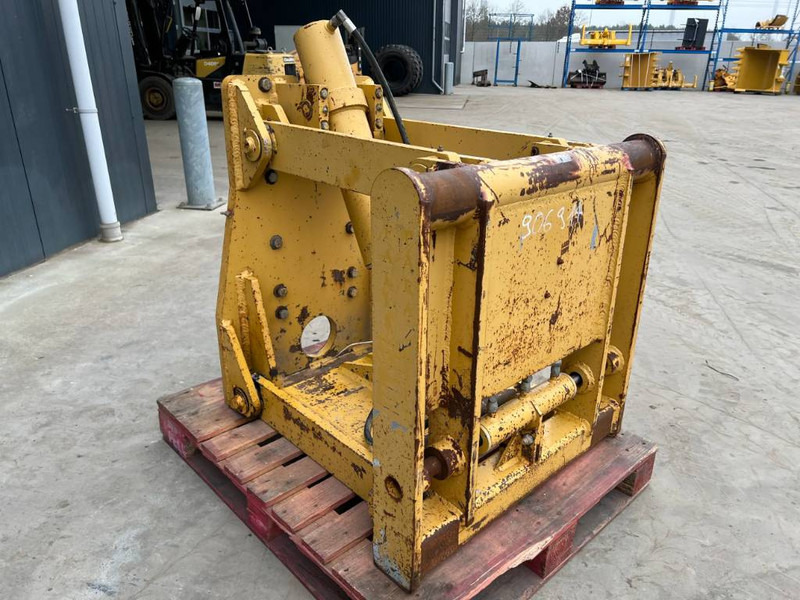 Cat 12H / 120M / 120H / 140G / 140H / 140K / 140M / 1 - Příslušenství pro Stavební technika: obrázek 1 Cat 12H / 120M / 120H / 140G / 140H / 140K / 140M / 1 - Příslušenství pro Stavební technika: obrázek 1
