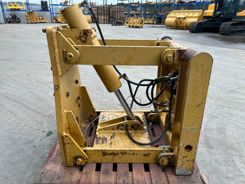 Cat 12H / 120M / 120H / 140G / 140H / 140K / 140M / 1 - Příslušenství pro Stavební technika: obrázek 2 Cat 12H / 120M / 120H / 140G / 140H / 140K / 140M / 1 - Příslušenství pro Stavební technika: obrázek 2