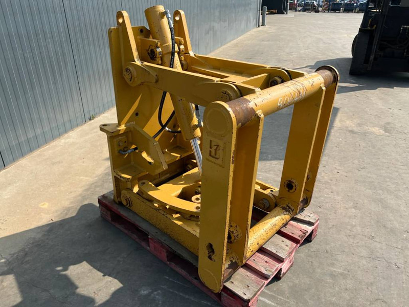 Cat 12H / 120M / 120H / 140G / 140H / 140K / 140M / 14 - Příslušenství pro Stavební technika: obrázek 4 Cat 12H / 120M / 120H / 140G / 140H / 140K / 140M / 14 - Příslušenství pro Stavební technika: obrázek 4