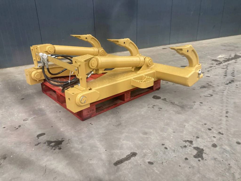 Cat D5N Ripper - Příslušenství pro Stavební technika: obrázek 3 Cat D5N Ripper - Příslušenství pro Stavební technika: obrázek 3
