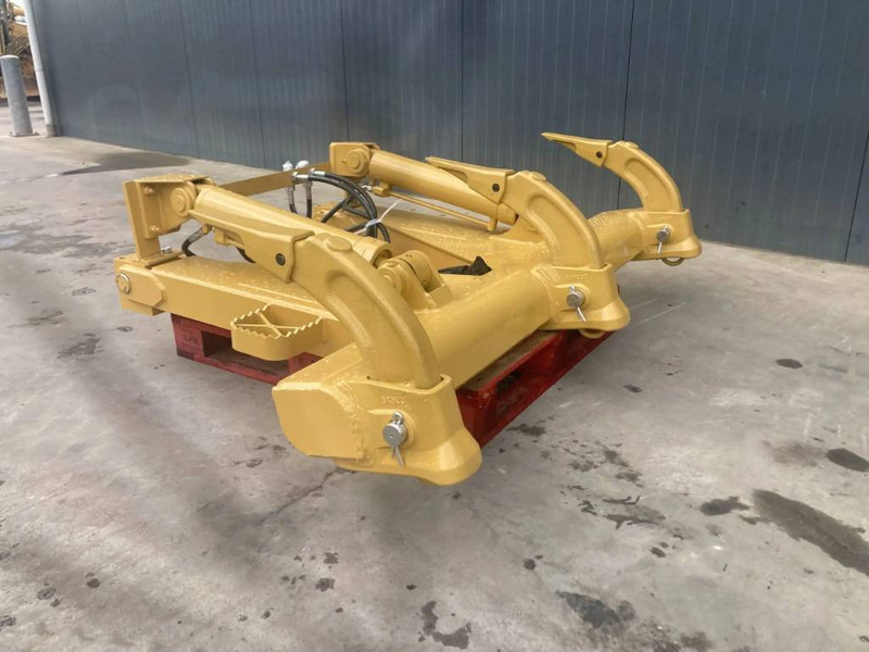 Cat D5N Ripper - Příslušenství pro Stavební technika: obrázek 1 Cat D5N Ripper - Příslušenství pro Stavební technika: obrázek 1