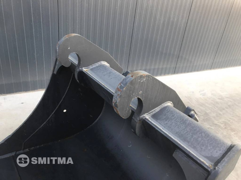 Smitma CW30 18-23t - Lžíce pro Stavební technika: obrázek 4 Smitma CW30 18-23t - Lžíce pro Stavební technika: obrázek 4