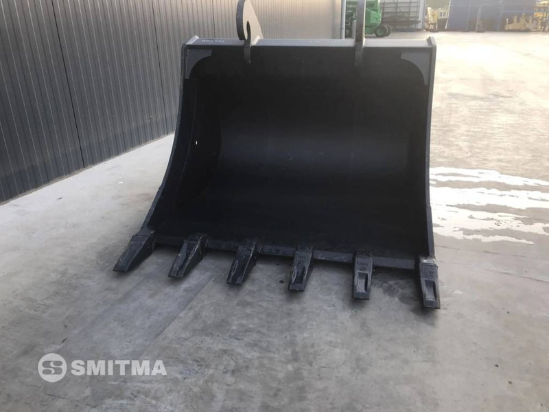 Smitma CW40 18-23t - Lžíce pro Stavební technika: obrázek 3 Smitma CW40 18-23t - Lžíce pro Stavební technika: obrázek 3