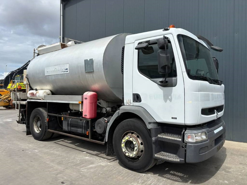 Renault Rincheval - 9.000 Liter - Stavební technika: obrázek 3 Renault Rincheval - 9.000 Liter - Stavební technika: obrázek 3