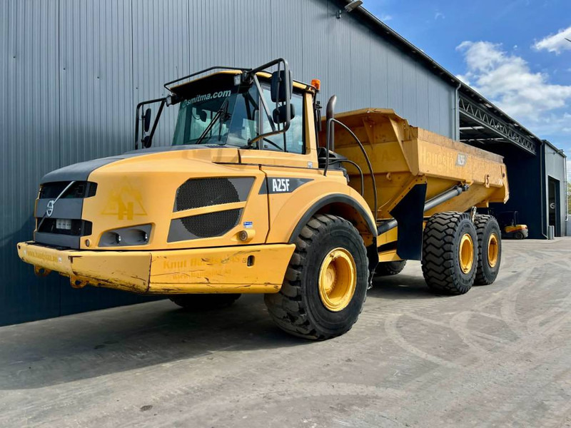 Volvo A25F - Kloubový sklápěč: obrázek 1 Volvo A25F - Kloubový sklápěč: obrázek 1