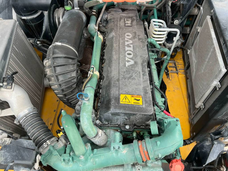 Kloubový sklápěč Volvo A35G: obrázek 15