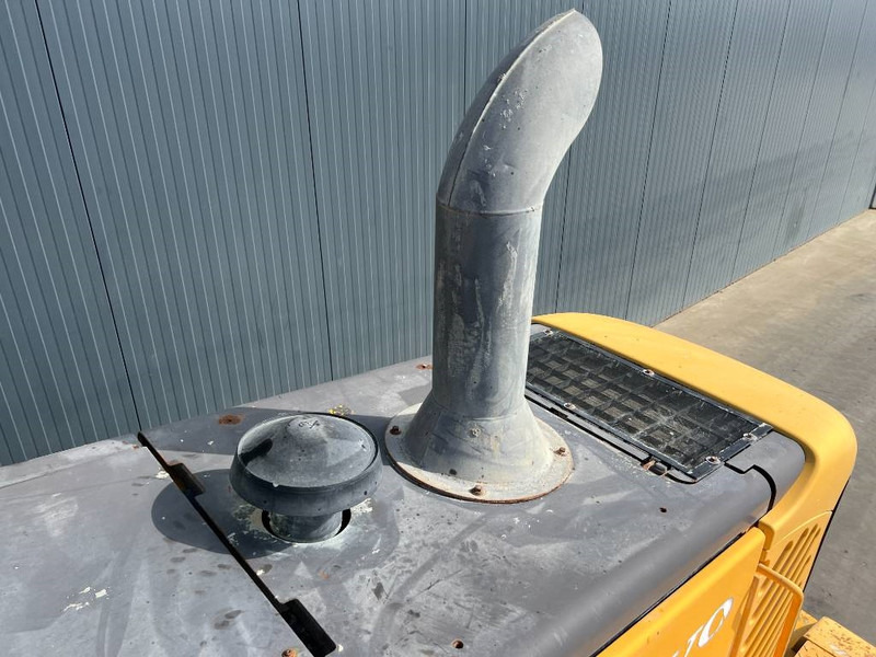 Volvo L60E - Kolový nakladač: obrázek 5 Volvo L60E - Kolový nakladač: obrázek 5