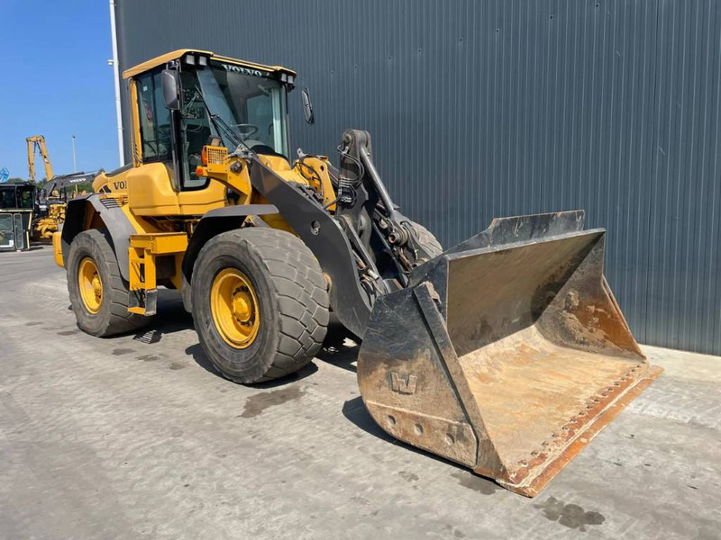 Volvo L90F - 3rd valve - Kolový nakladač: obrázek 3 Volvo L90F - 3rd valve - Kolový nakladač: obrázek 3