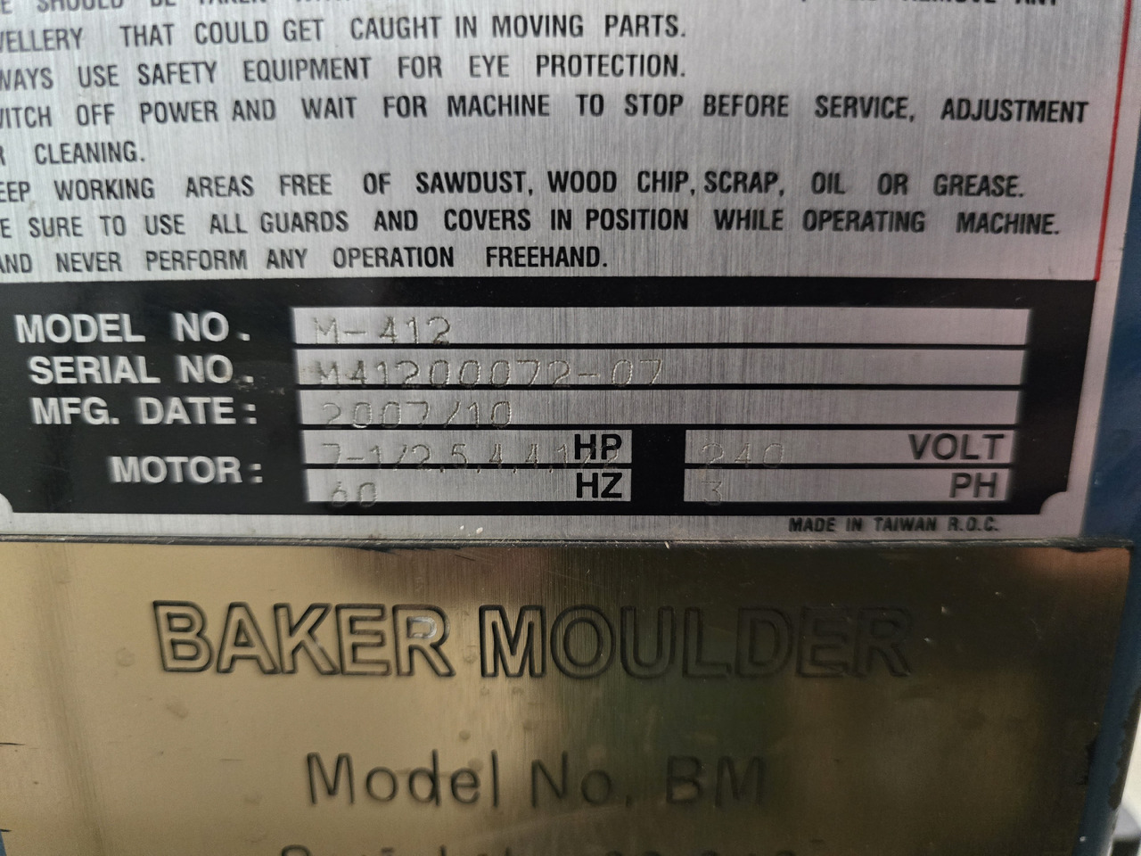 BAKER M-412 - Obráběcí stroj: obrázek 4 BAKER M-412 - Obráběcí stroj: obrázek 4