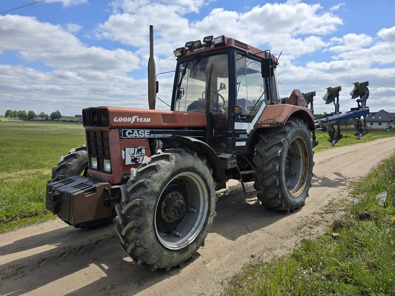CASE IH 956 XL - Traktor: obrázek 1 CASE IH 956 XL - Traktor: obrázek 1