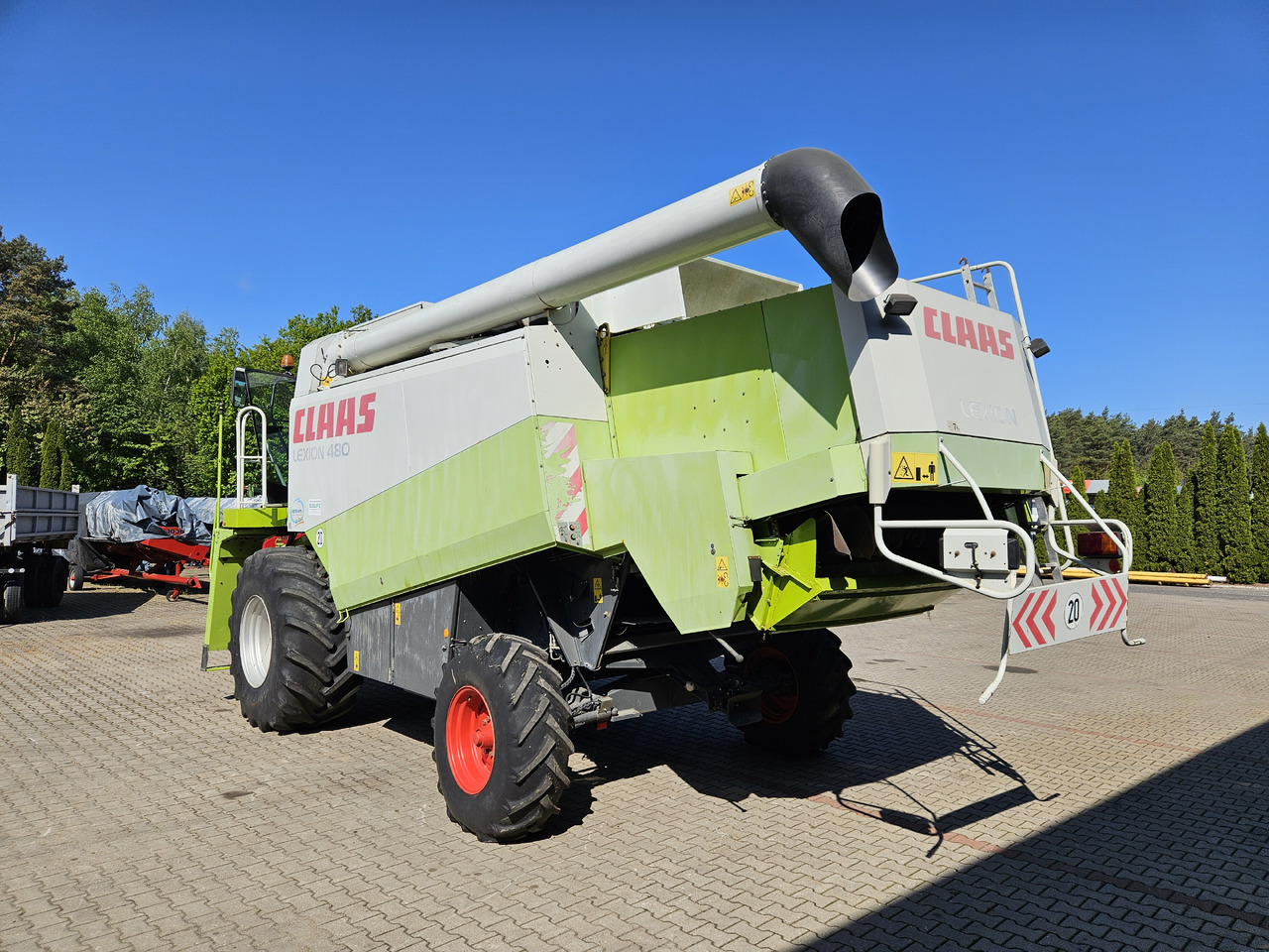 Claas Lexion 480 - Sklízecí mlátička: obrázek 4 Claas Lexion 480 - Sklízecí mlátička: obrázek 4