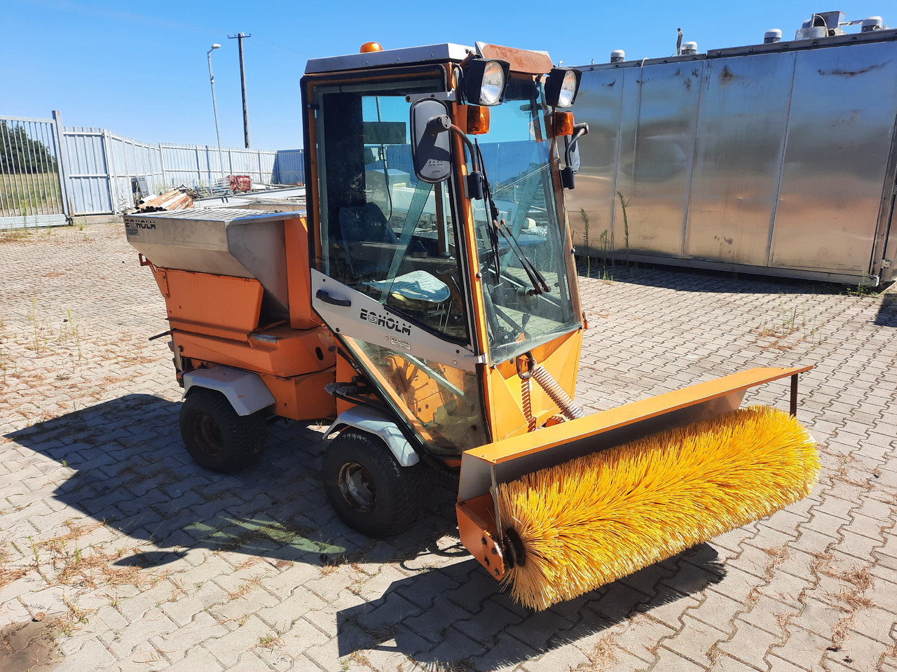 EGHOLM 2100 - Malotraktor: obrázek 1 EGHOLM 2100 - Malotraktor: obrázek 1