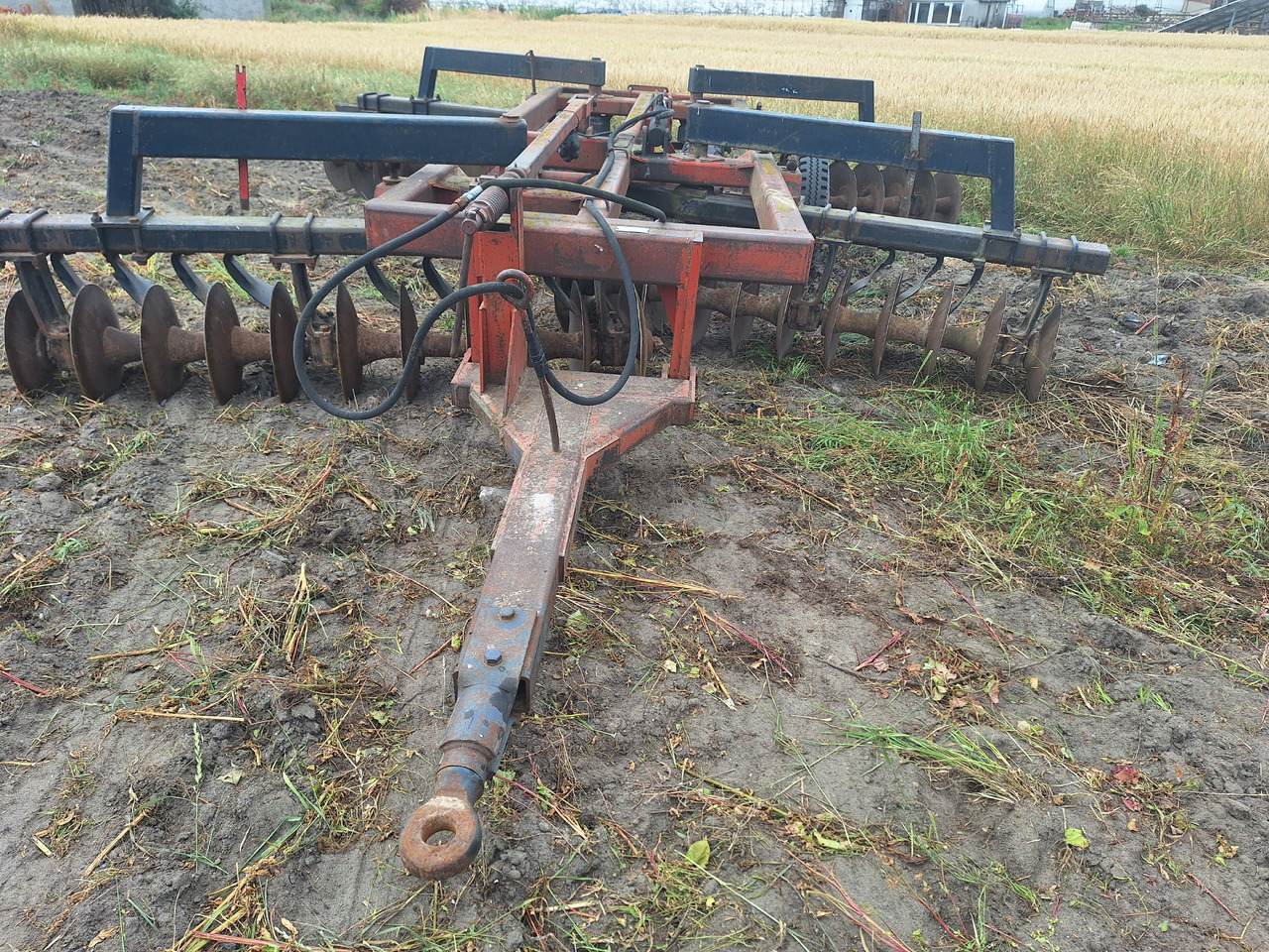 Gregoire Besson XRL 666 42 - Brána: obrázek 4 Gregoire Besson XRL 666 42 - Brána: obrázek 4