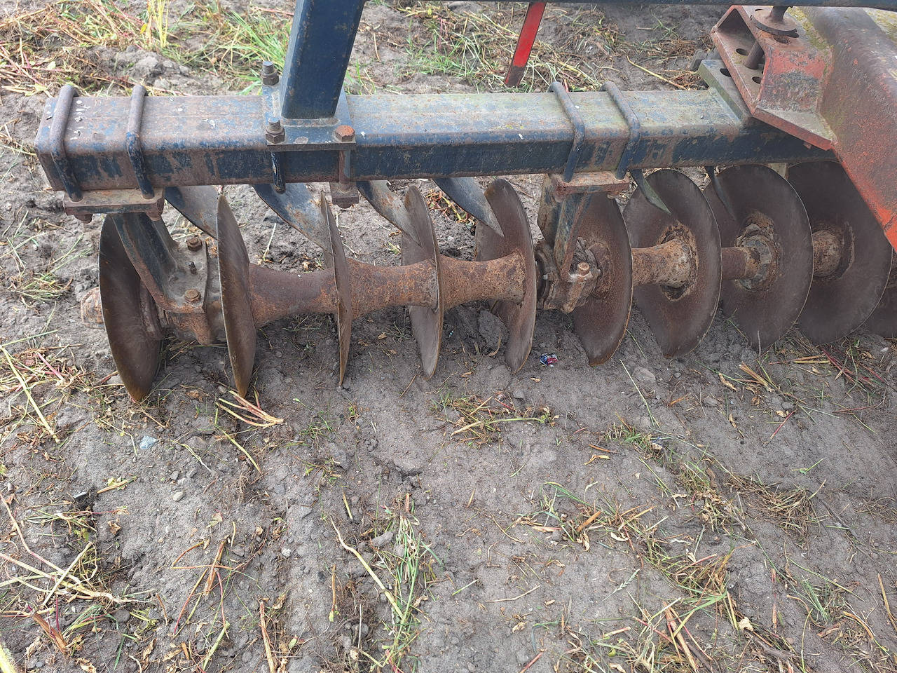 Gregoire Besson XRL 666 42 - Brána: obrázek 5 Gregoire Besson XRL 666 42 - Brána: obrázek 5