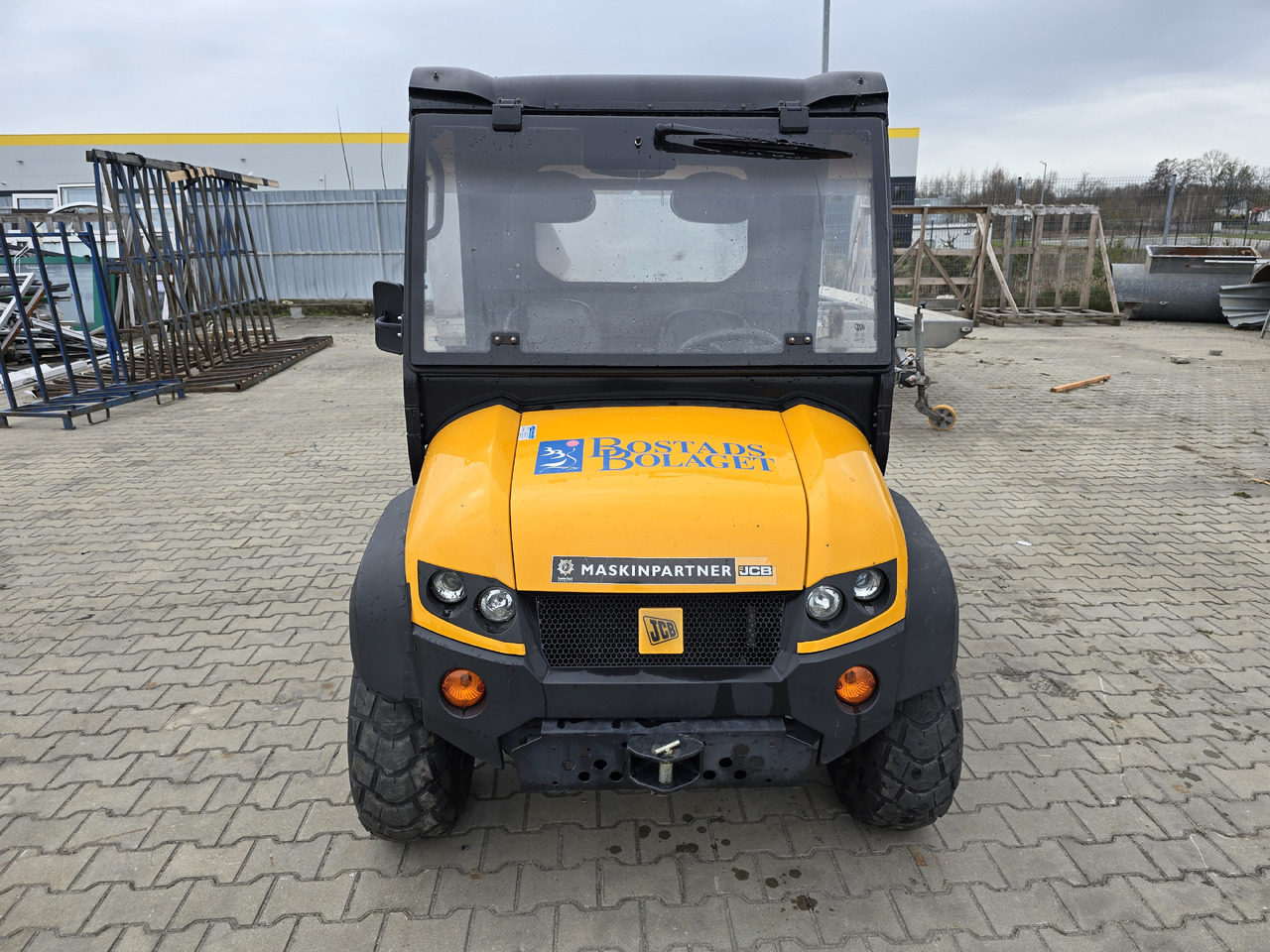 JCB WORKMAX 800D - Čtyřkolka: obrázek 3 JCB WORKMAX 800D - Čtyřkolka: obrázek 3