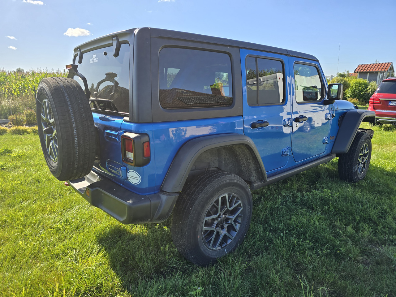 JEEP Wrangler Unlimited Rubicon FOX - Osobní auto: obrázek 5 JEEP Wrangler Unlimited Rubicon FOX - Osobní auto: obrázek 5