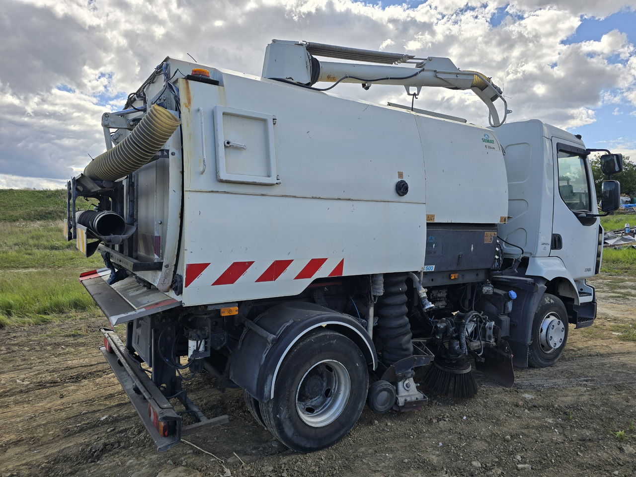 RENAULT Midlum - Jiná technika: obrázek 4 RENAULT Midlum - Jiná technika: obrázek 4