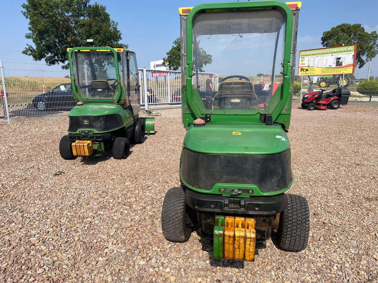 John Deere 1435 4WD Diesel - Komunální traktor: obrázek 4 John Deere 1435 4WD Diesel - Komunální traktor: obrázek 4