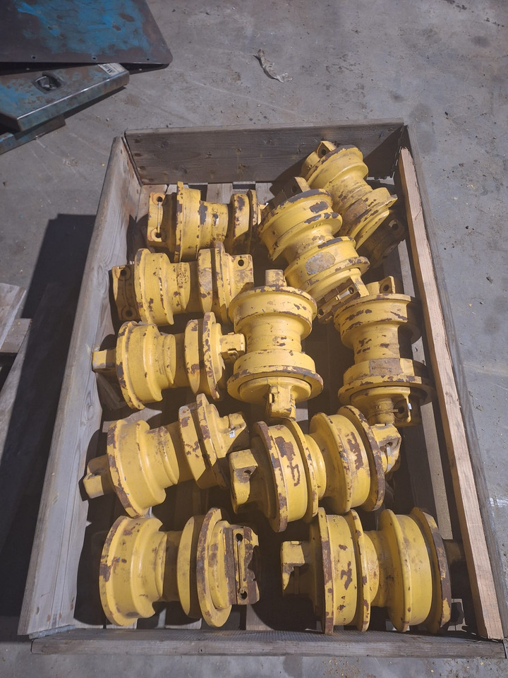 KOMATSU D51PX-22 - Buldozer: obrázek 2 KOMATSU D51PX-22 - Buldozer: obrázek 2