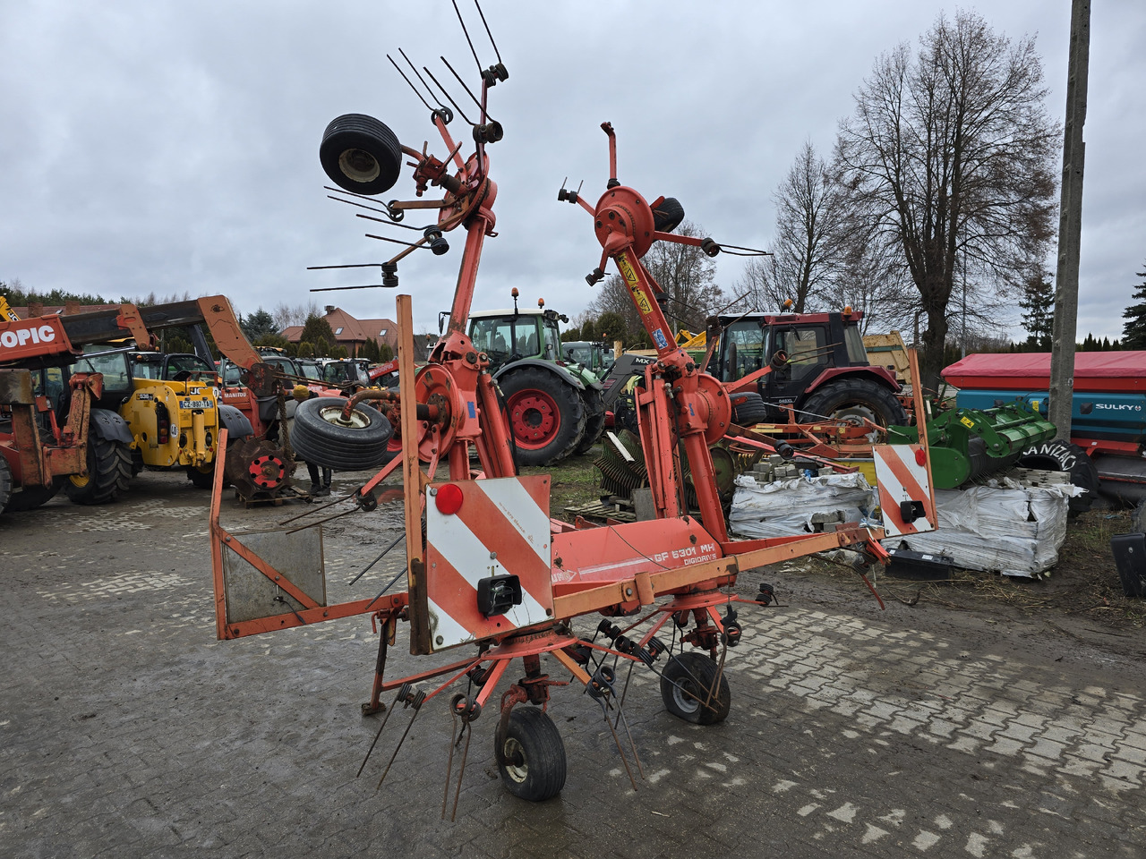 KUHN GF 6301 MH - Obraceč/ Shrnovač: obrázek 4 KUHN GF 6301 MH - Obraceč/ Shrnovač: obrázek 4