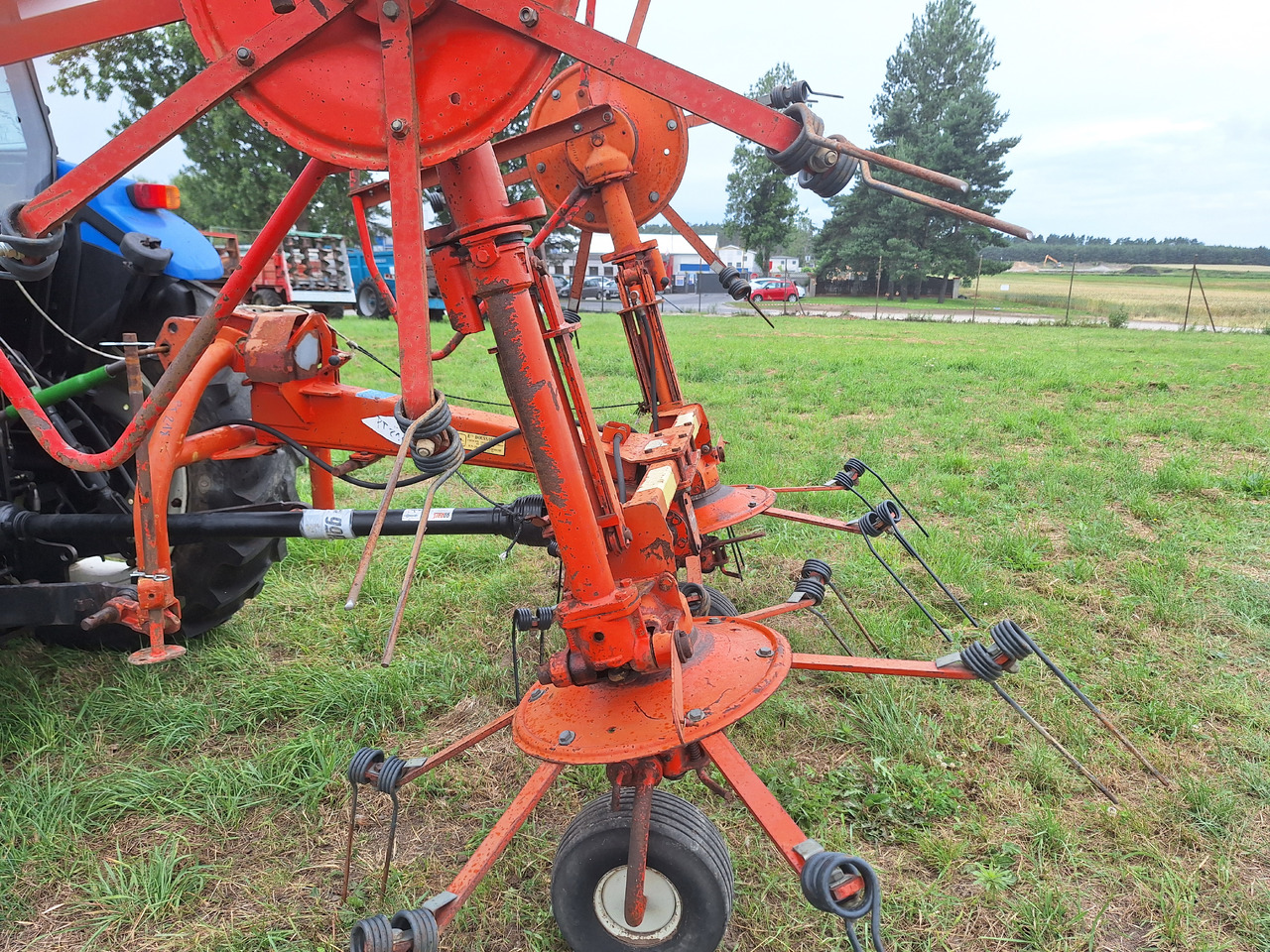 KUHN GF5000MH - Obraceč/ Shrnovač: obrázek 1 KUHN GF5000MH - Obraceč/ Shrnovač: obrázek 1