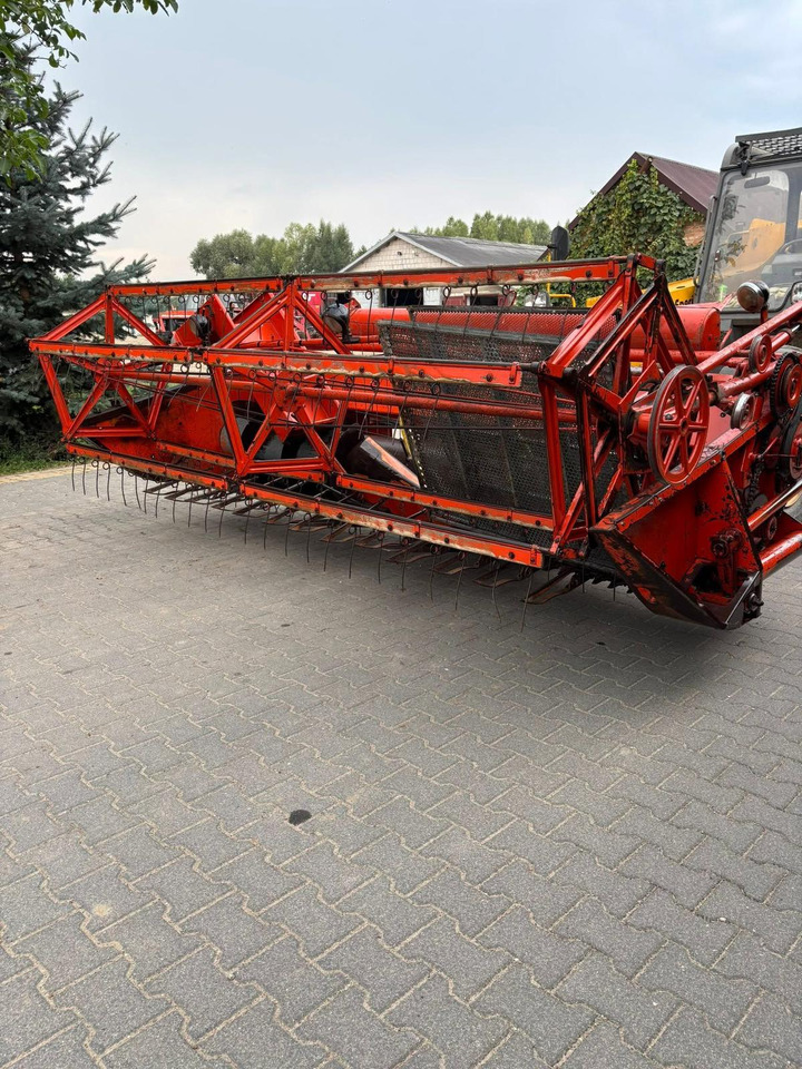 LAVERDA M120 - Sklízecí mlátička: obrázek 2 LAVERDA M120 - Sklízecí mlátička: obrázek 2